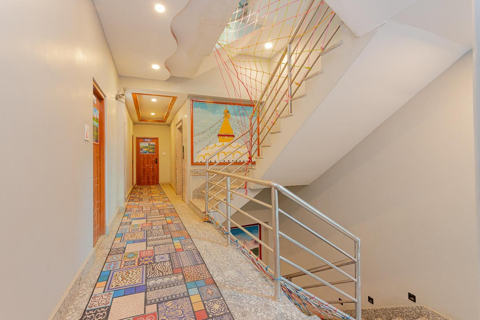 Oyo 799 Hotel Tik Tok Pvt Ltd. Катманду Екстериор снимка