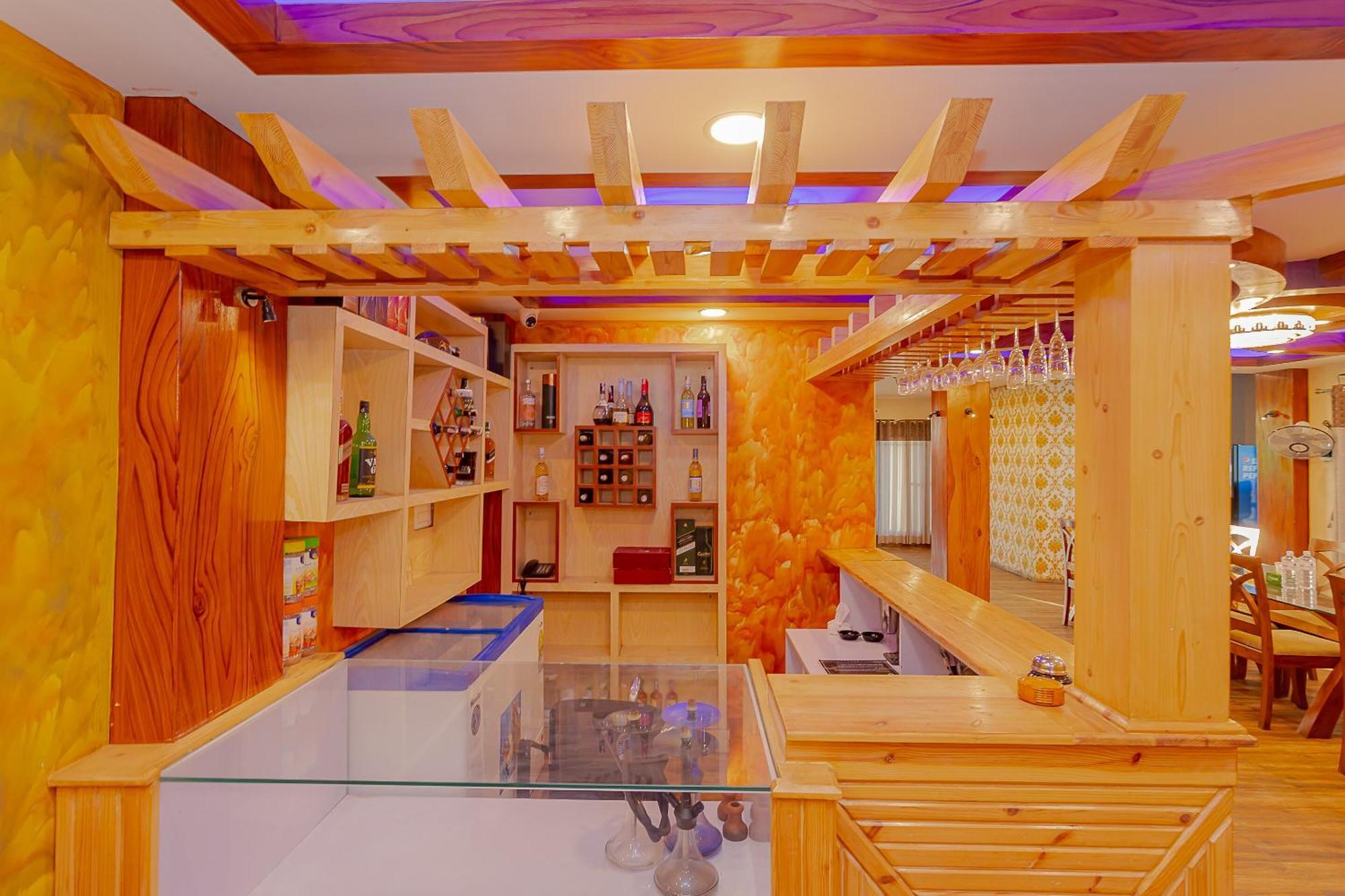 Oyo 799 Hotel Tik Tok Pvt Ltd. Катманду Екстериор снимка